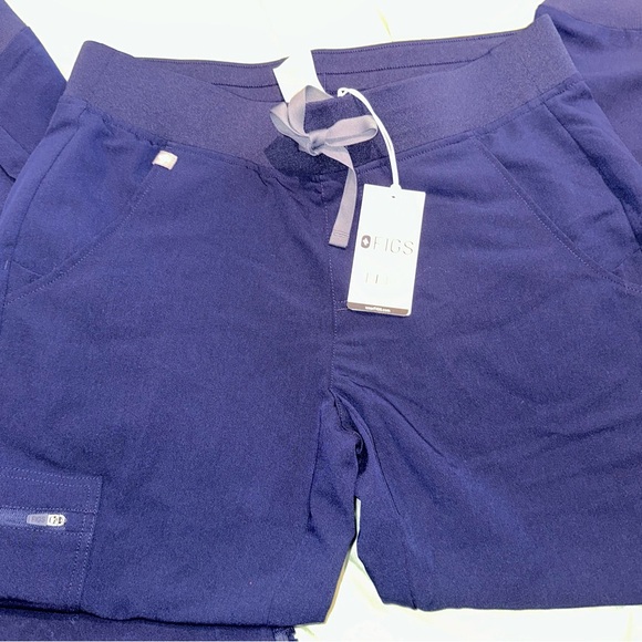 Figs Navy Jogger Pants - Picture 4 of 5